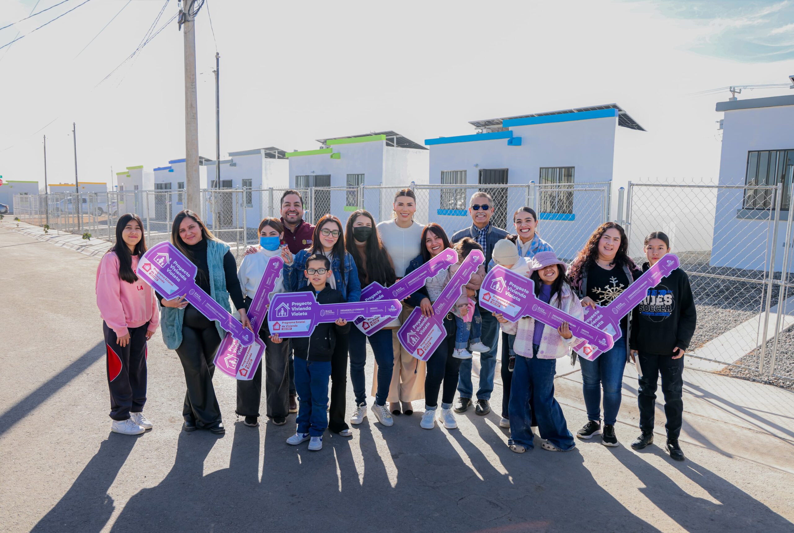 ENTREGA GOBERNADORA MARINA DEL PILAR VIVIENDAS VIOLETA A MADRES AUTÓNOMAS PARA IMPULSAR EL BIENESTAR DE SUS FAMILIAS