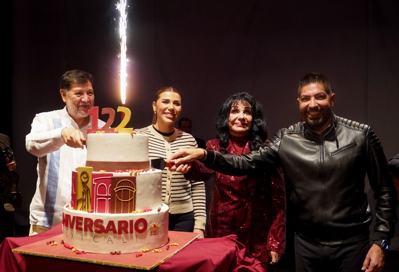 Celebran Fernández Noroña y Gerardo Armando Ayala 122 Aniversario de Mexicali