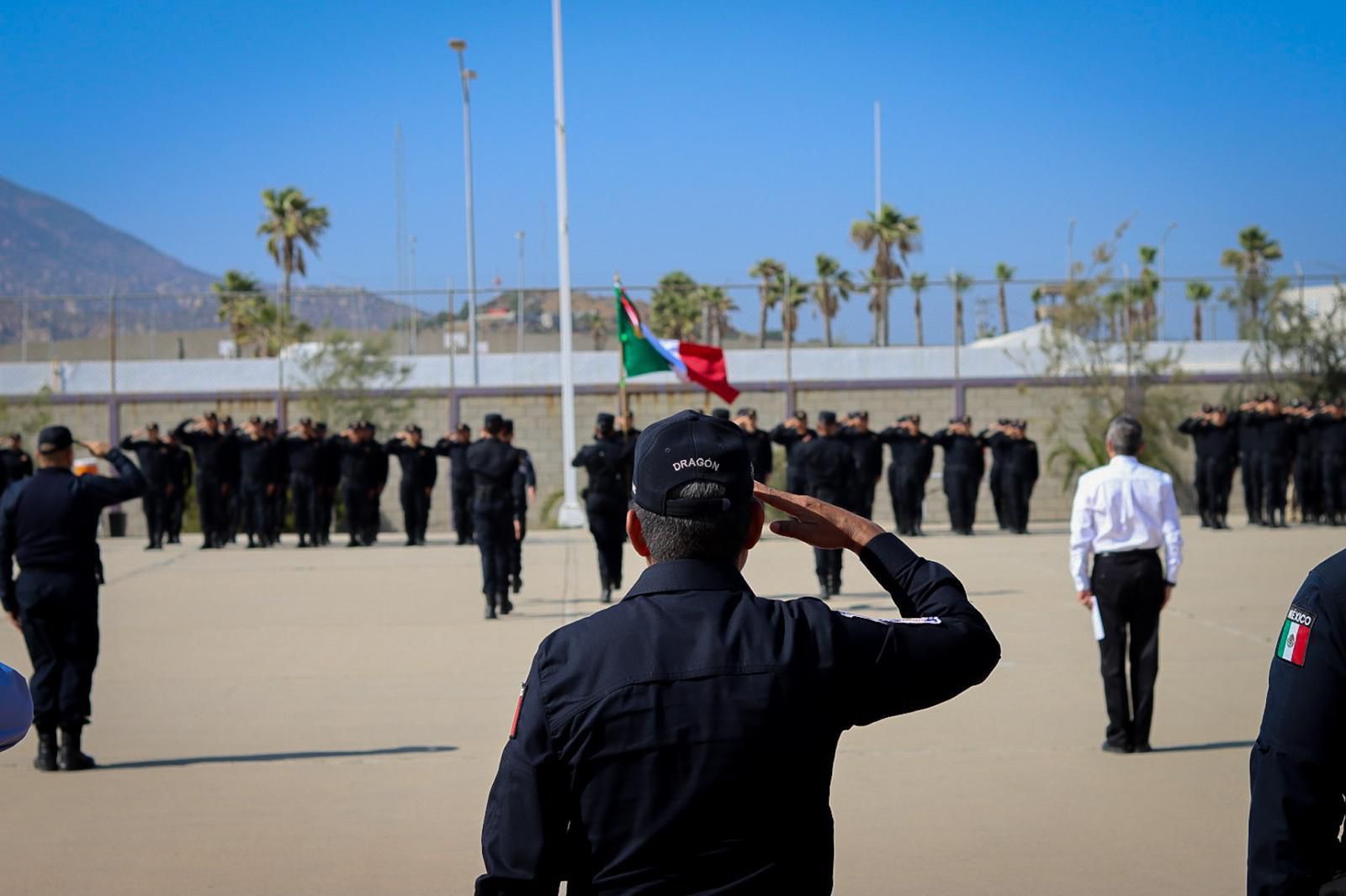 RECONOCEN A CADETES DEL IEPFI POR SU RESPONSABILIDAD Y HONOR DURANTE SU ASPIRACIÓN A SER POLICÍAS