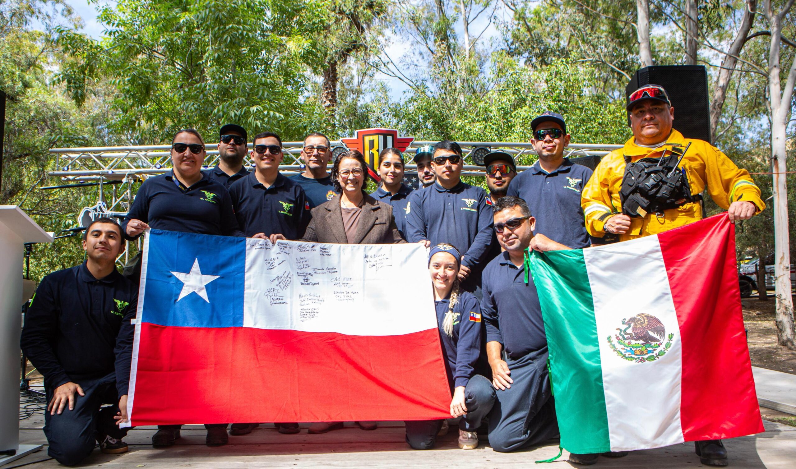 Rosarito se convierte en sede internacional de capacitación contra incendios forestales
