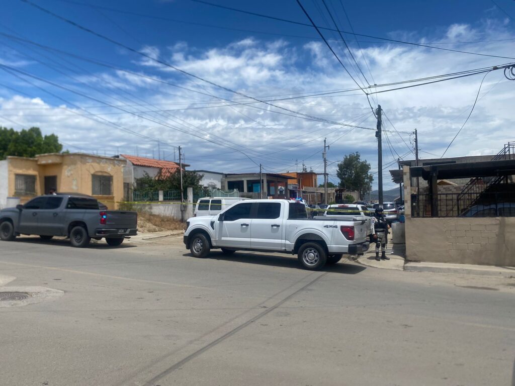 FEROZ ATAQUE ARMADO DEJA HOMBRE SIN VIDA.