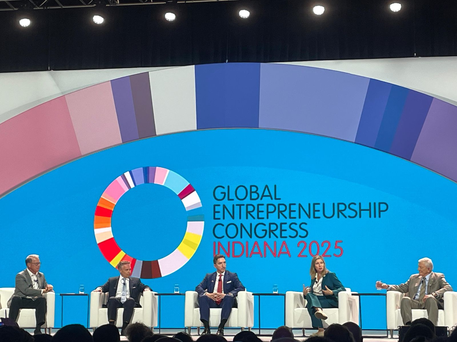 BAJA CALIFORNIA PRESENTE EN EL CONGRESO MUNDIAL DE EMPRENDIMIENTO EN INDIANÁPOLIS