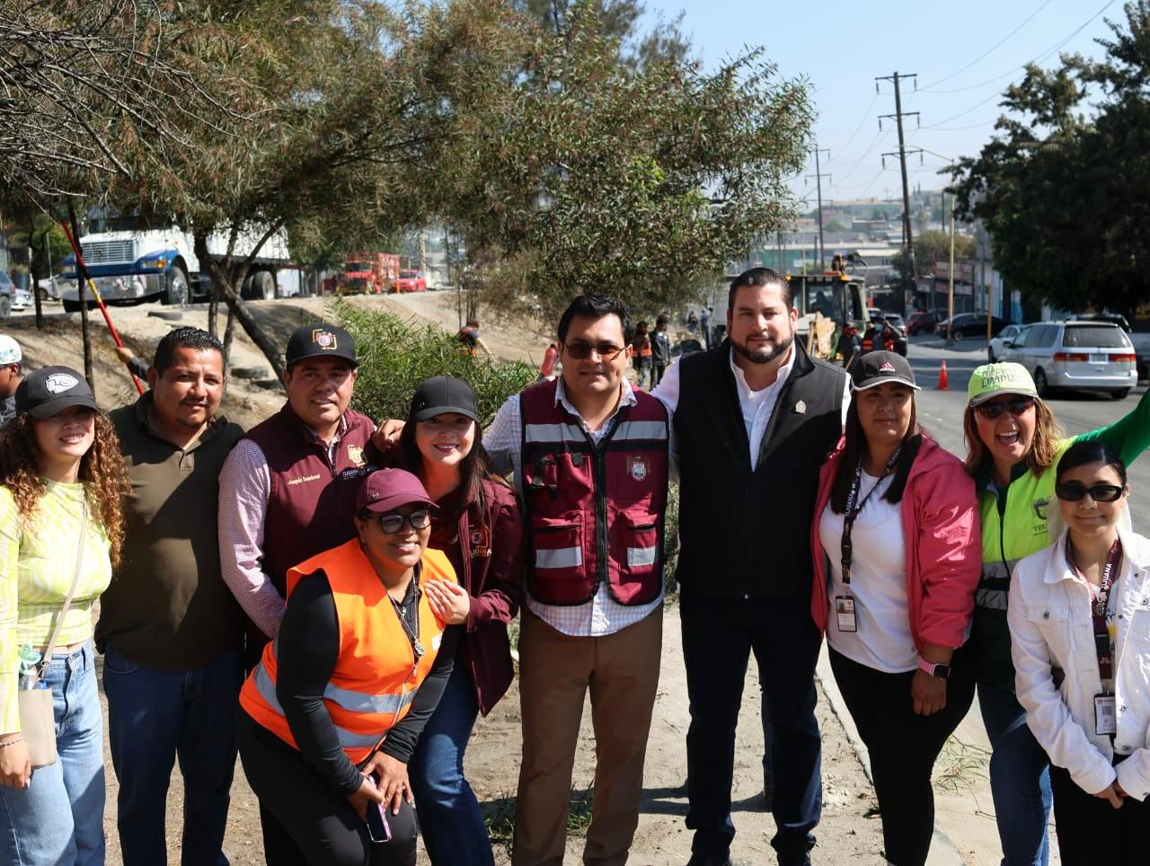 Encabeza Ismael Burgueño Ruiz Macro Jornada de Limpieza en la Zona Este de Tijuana