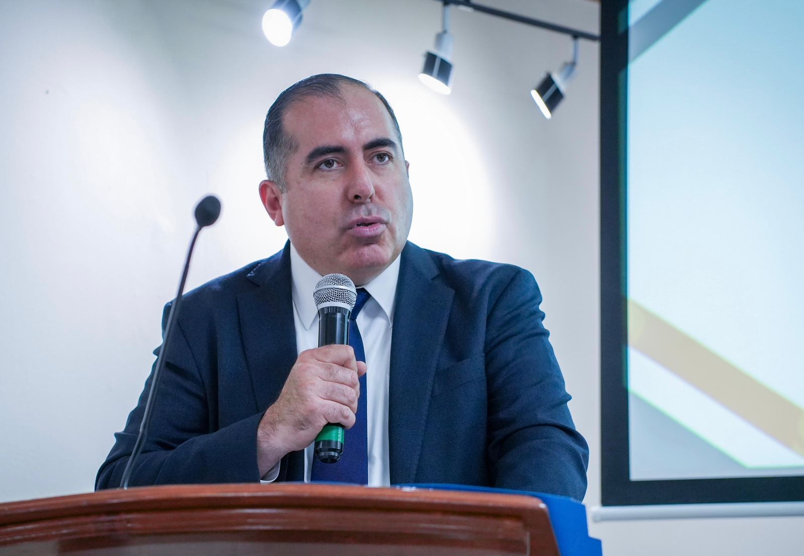 SEÑALA COPARMEX QUE EL CONGRESO DE LA UNIÓN AVANZA HACIA LA CONCENTRACIÓN DEL PODER, SIN DIÁLOGO NI TRANSPARENCIA