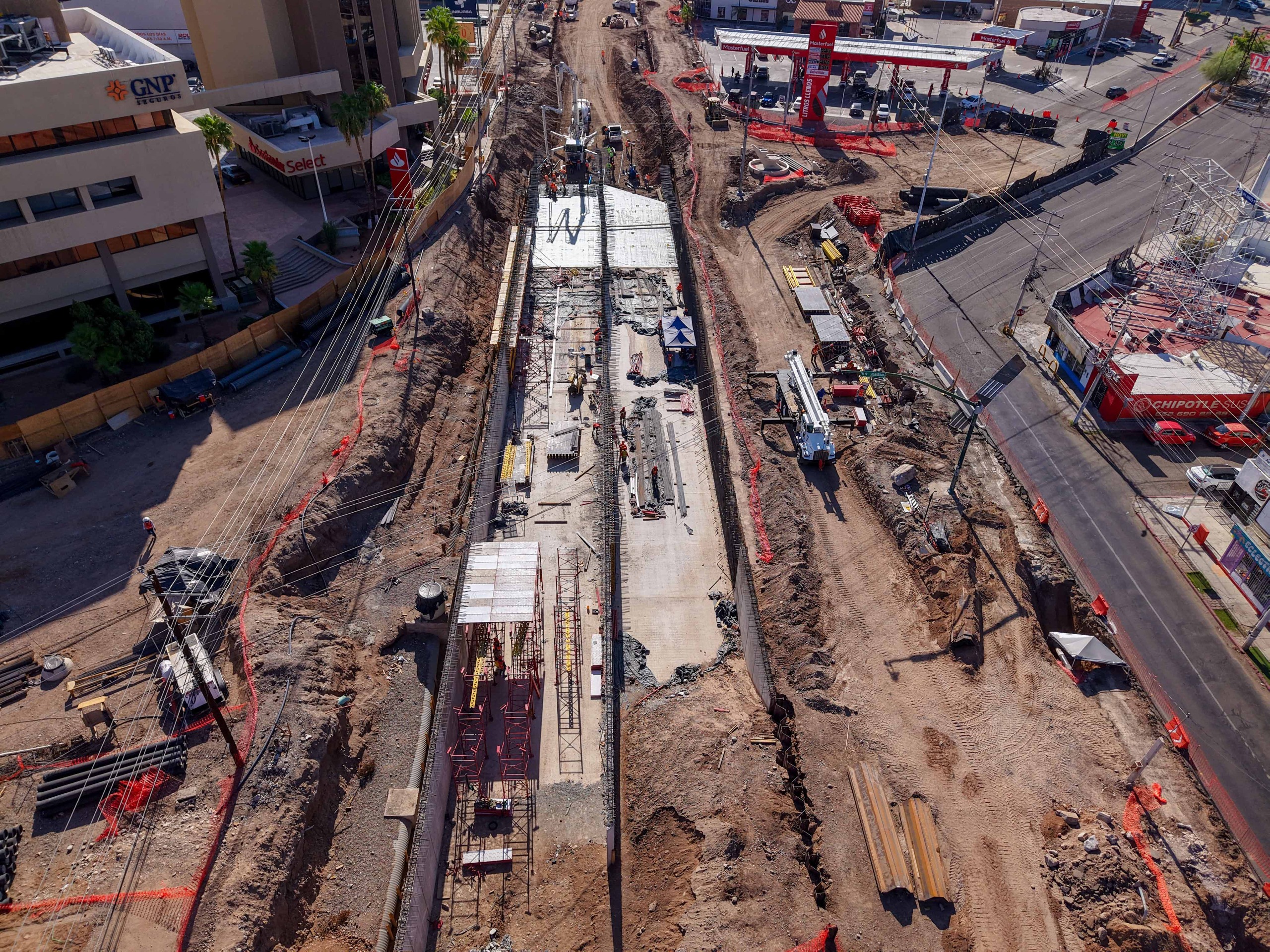 Destaca Astiazarán calidad y seguridad en obra de paso desnivel de Colosio y Solidaridad