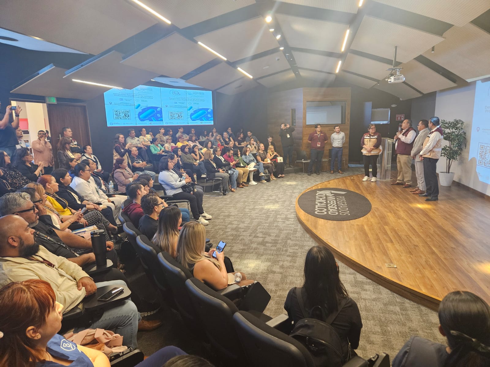 SE INTENSIFICA LA FARMACOVIGILANCIA PARA LA DETECCIÓN OPORTUNA DE RIESGO EN LOS PACIENTES