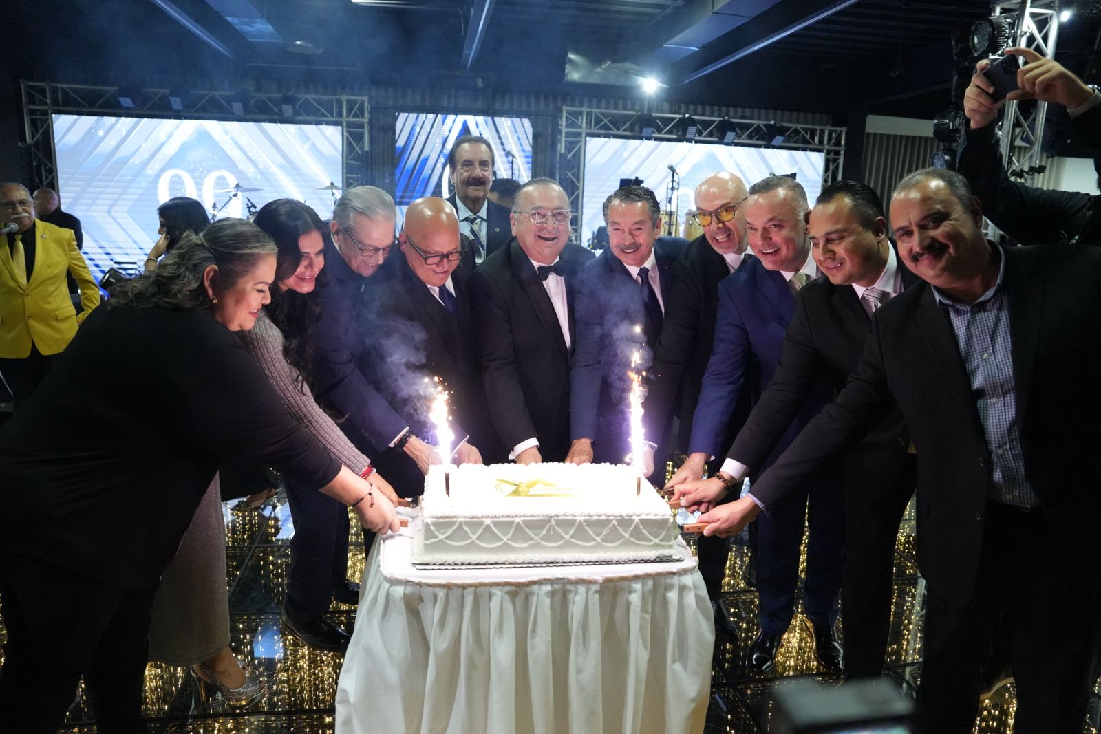 CANACO TIJUANA SE VISTE DE GALA RUMBO AL CENTENARIO