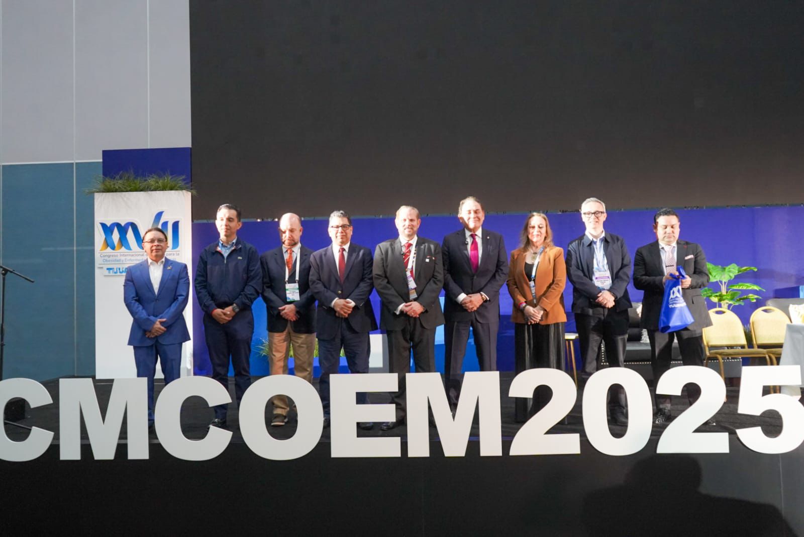 INAUGURA SECRETARIO DE SALUD CONGRESO DE OBESIDAD Y BARIATRÍA PARA LA COMUNIDAD MÉDICA