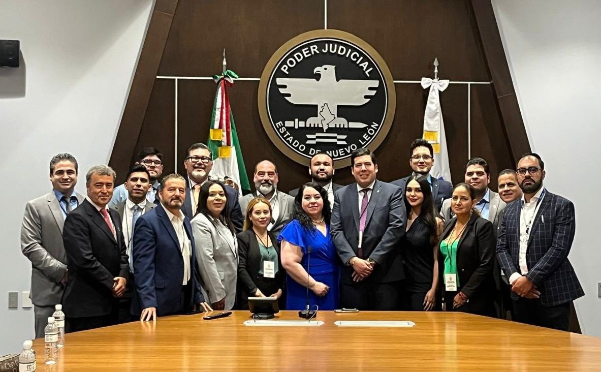 REALIZAN INTEGRANTES DEL COLEGIO DE ABOGADOS DE TIJUANA VIAJE DE ACTUALIZACIÓN JURÍDICA Y PROFESIONAL
