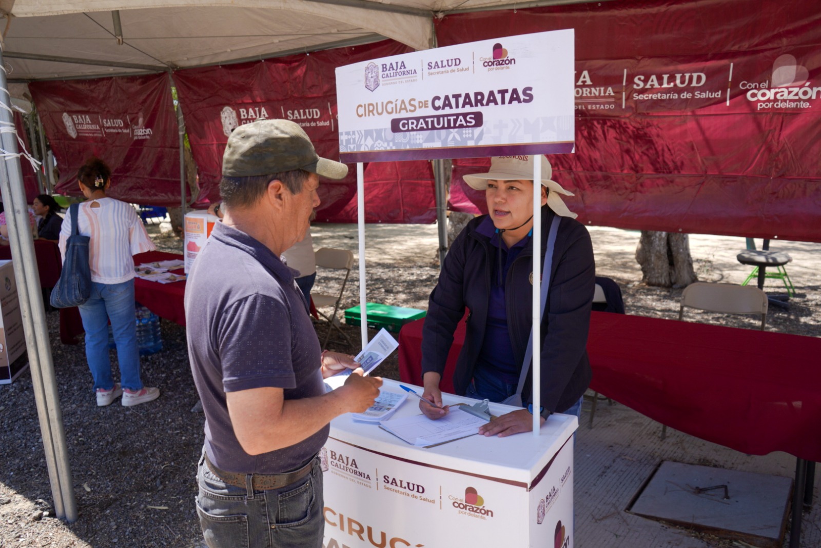 REITERAN LLAMADO PARA APROVECHAR PROGRAMA DE CIRUGÍA DE CATARATAS EN ZONA COSTA