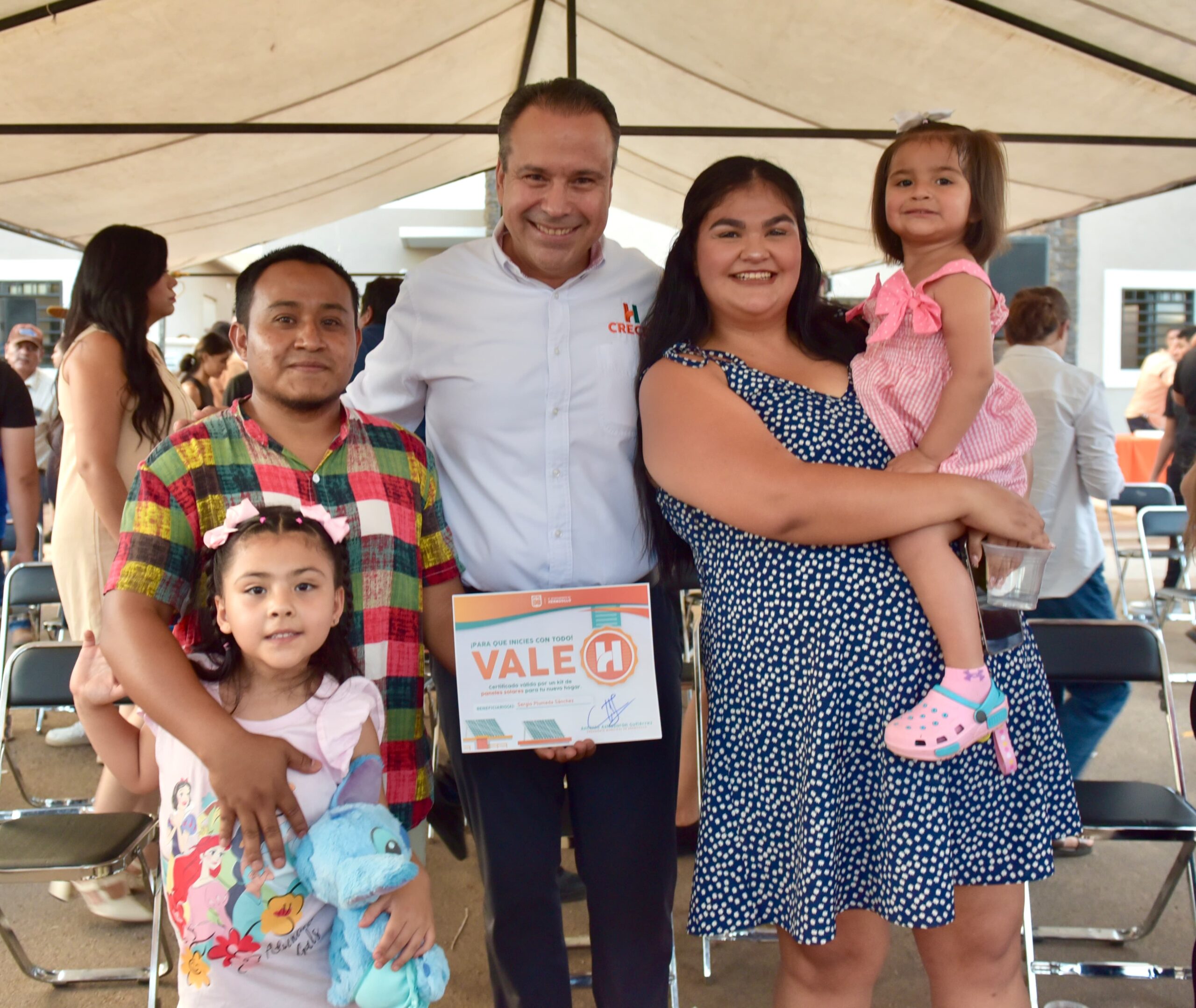 Entrega paneles solares del programa Sello H en viviendas de interés social