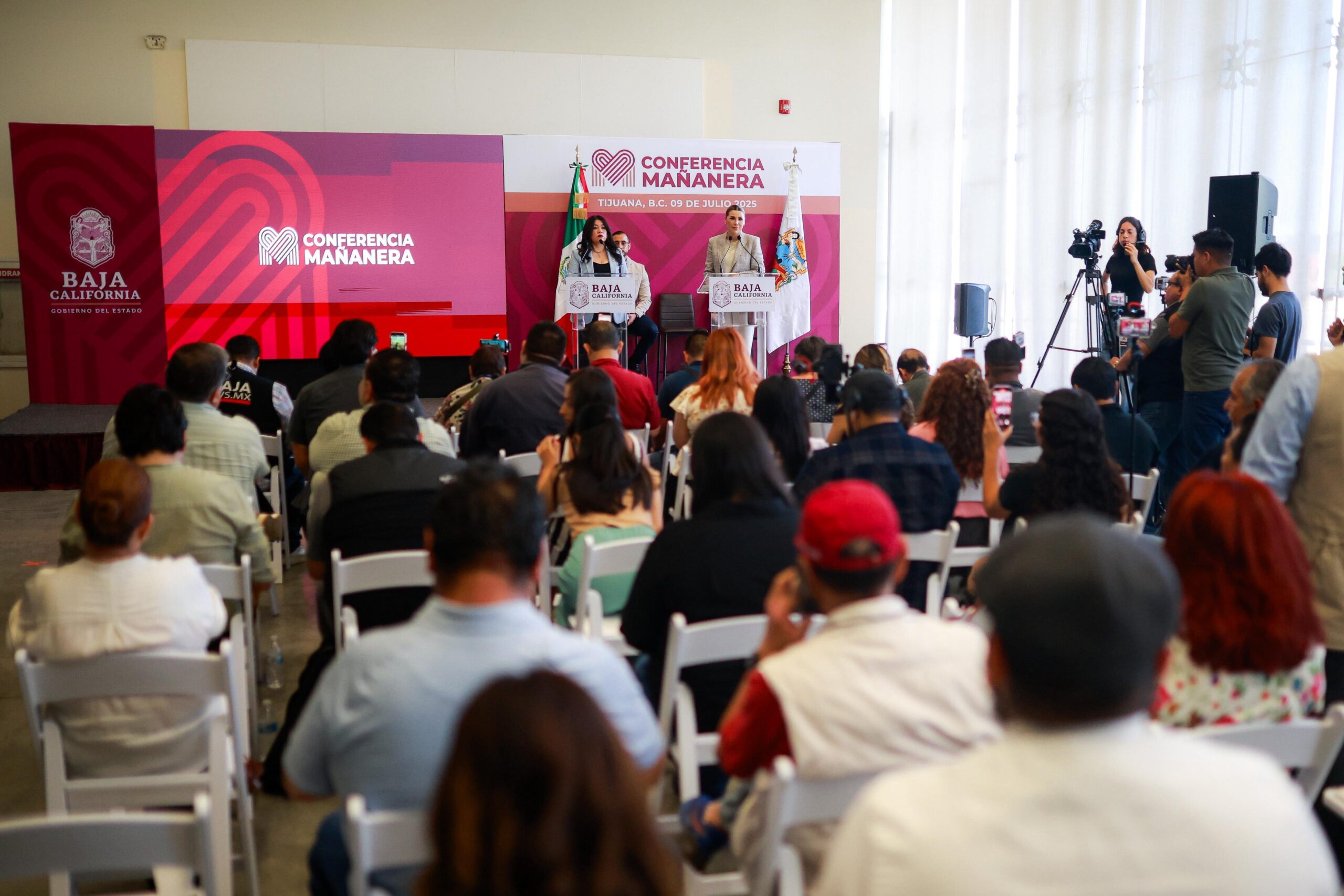 GOBERNADORA MARINA DEL PILAR PROMUEVE EMPRENDIMIENTO EN ZONAS PRIORITARIAS A JUVENTUDES