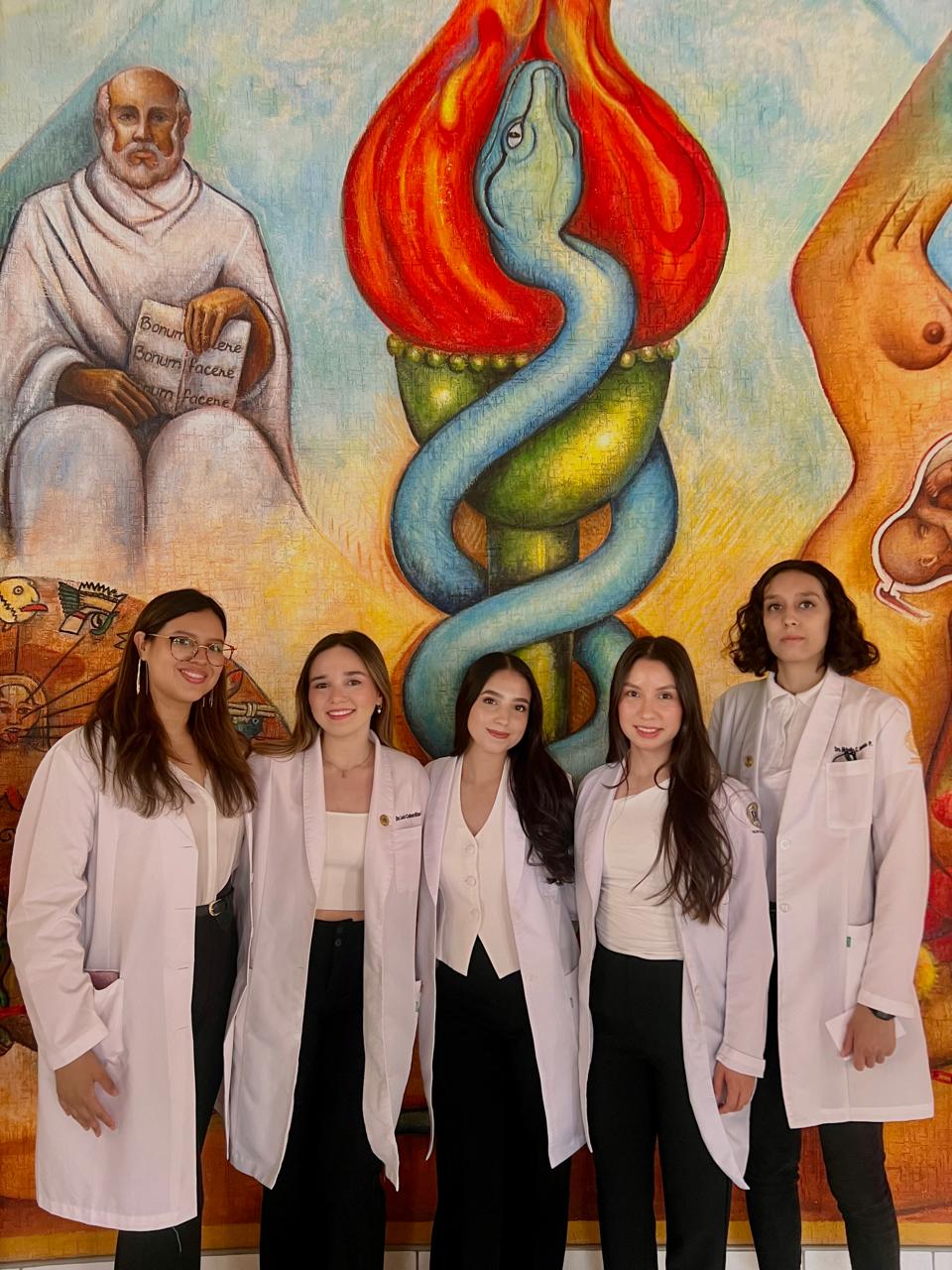 Se integran por primera vez médicos pasantes a la Dirección de Salud Municipal