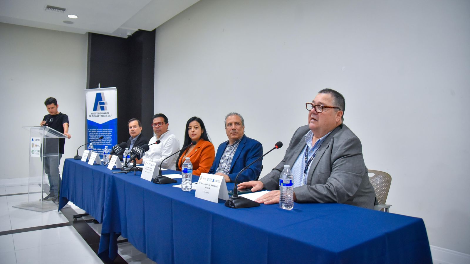 CAPACITARÁN A AGENTES ADUANALES EN TEMAS DE COMERCIO EXTERIOR