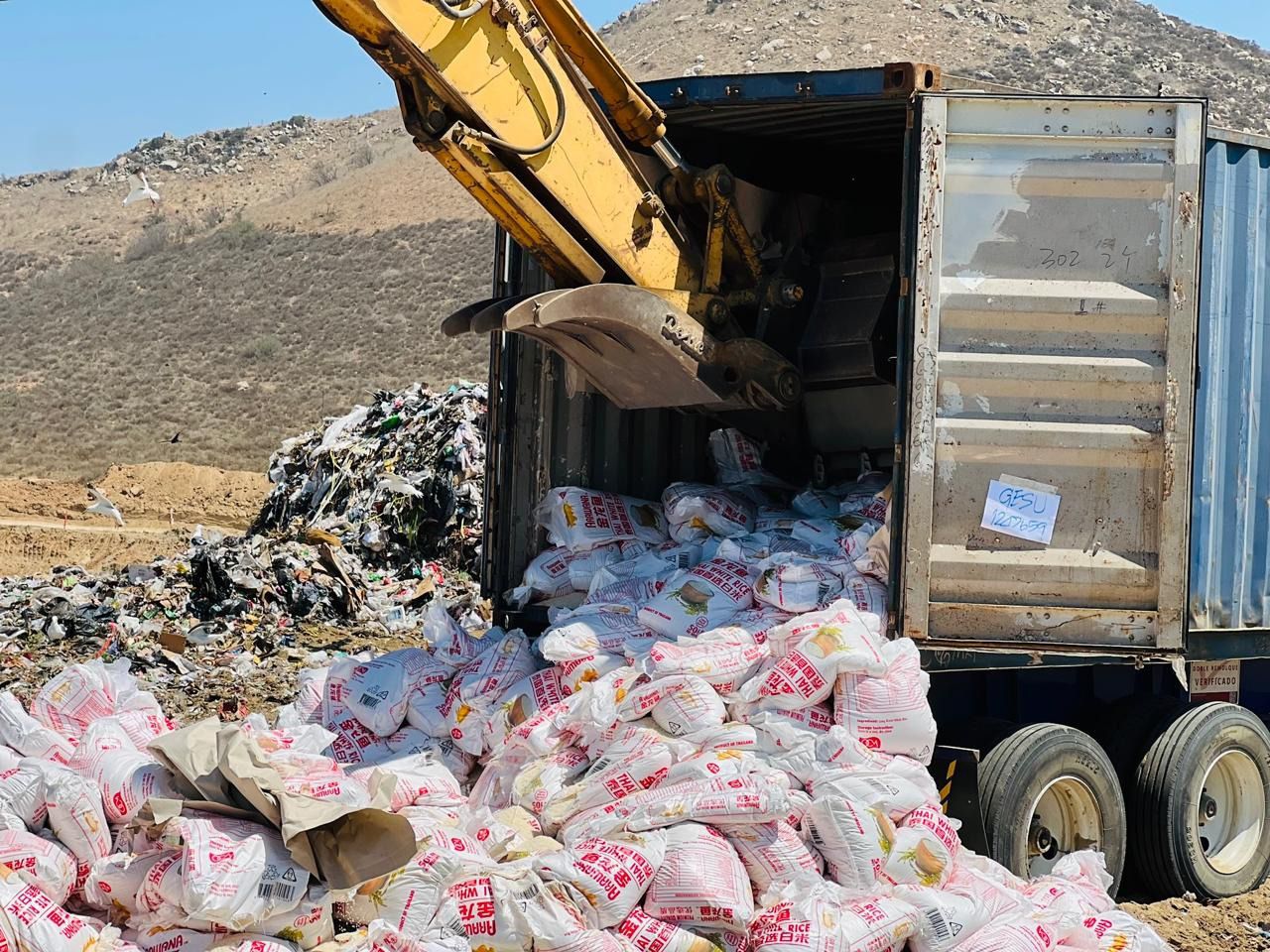 VERIFICA COEPRIS DESTRUCCIÓN DE 24 TONELADAS ARROZ PROCEDENTE DE TAILANDIA.CONTAMINADO