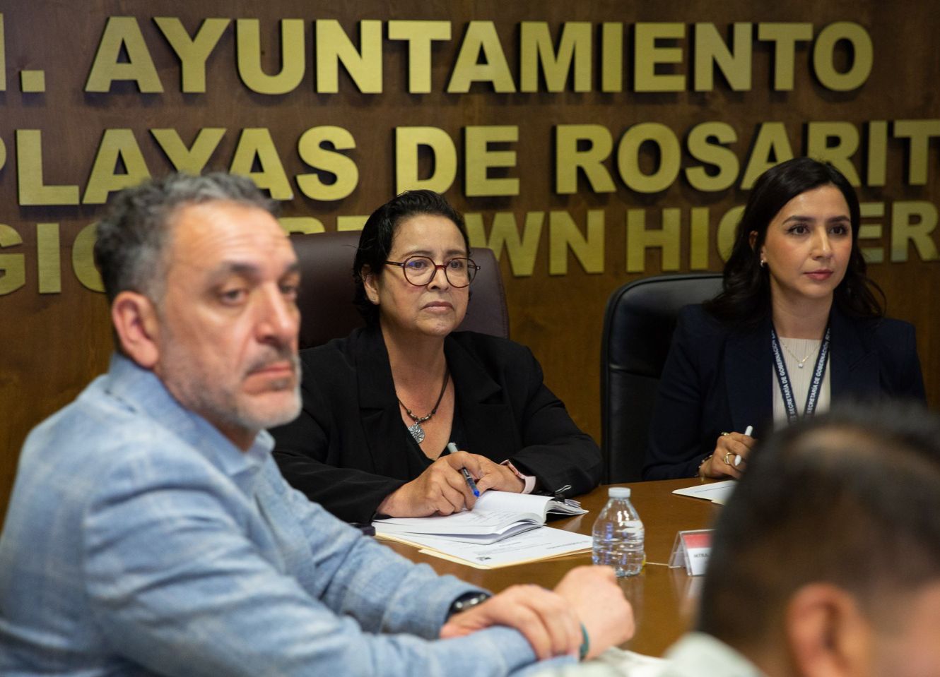 Alcaldesa Rocio Adame lidera la Mesa de Seguridad Semanal en Playas de Rosarito