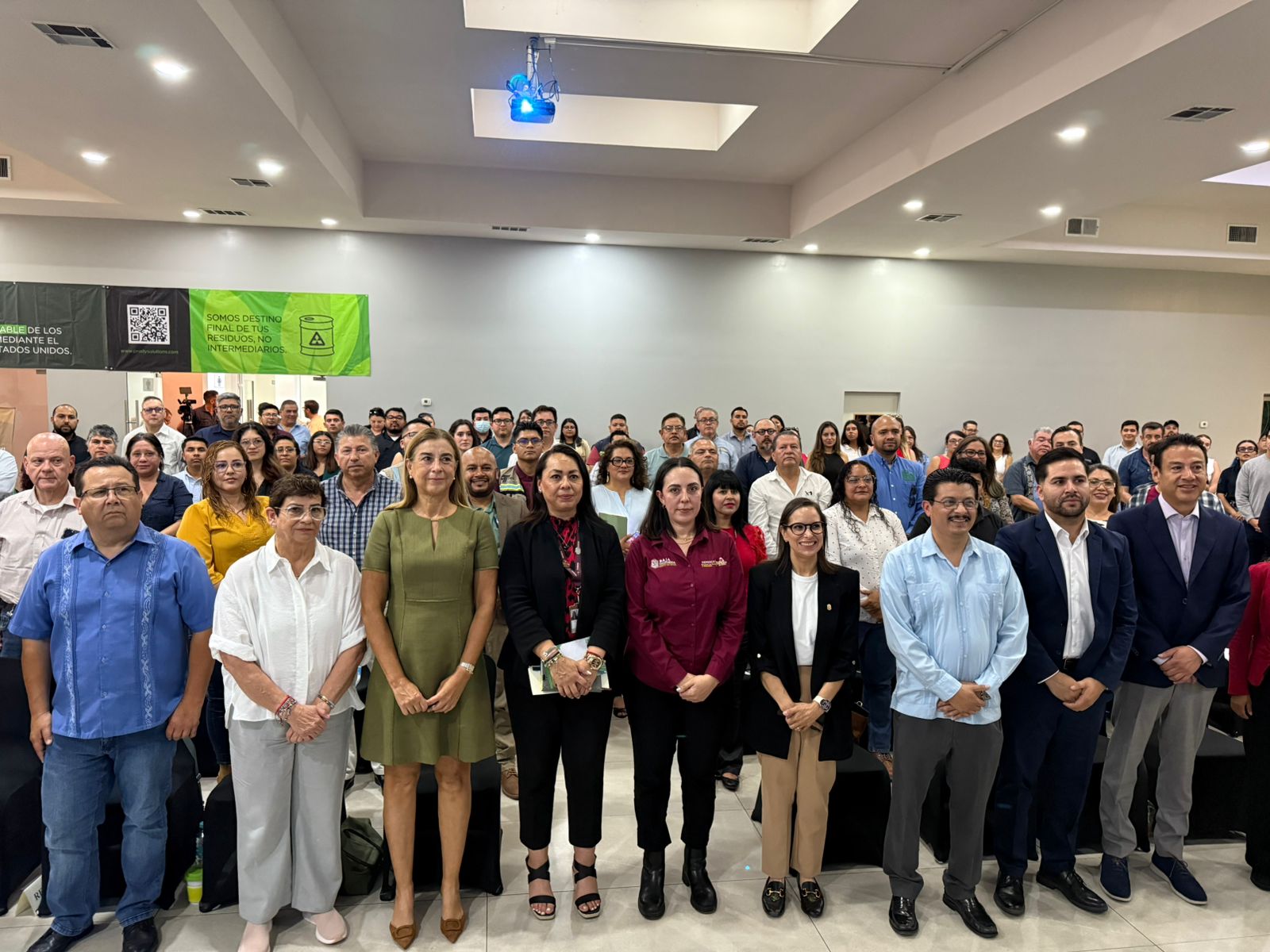 INAUGURA MÓNICA VEGA JORNADA DE NORMAS Y ACREDITACIÓN PARA BAJA CALIFORNIA