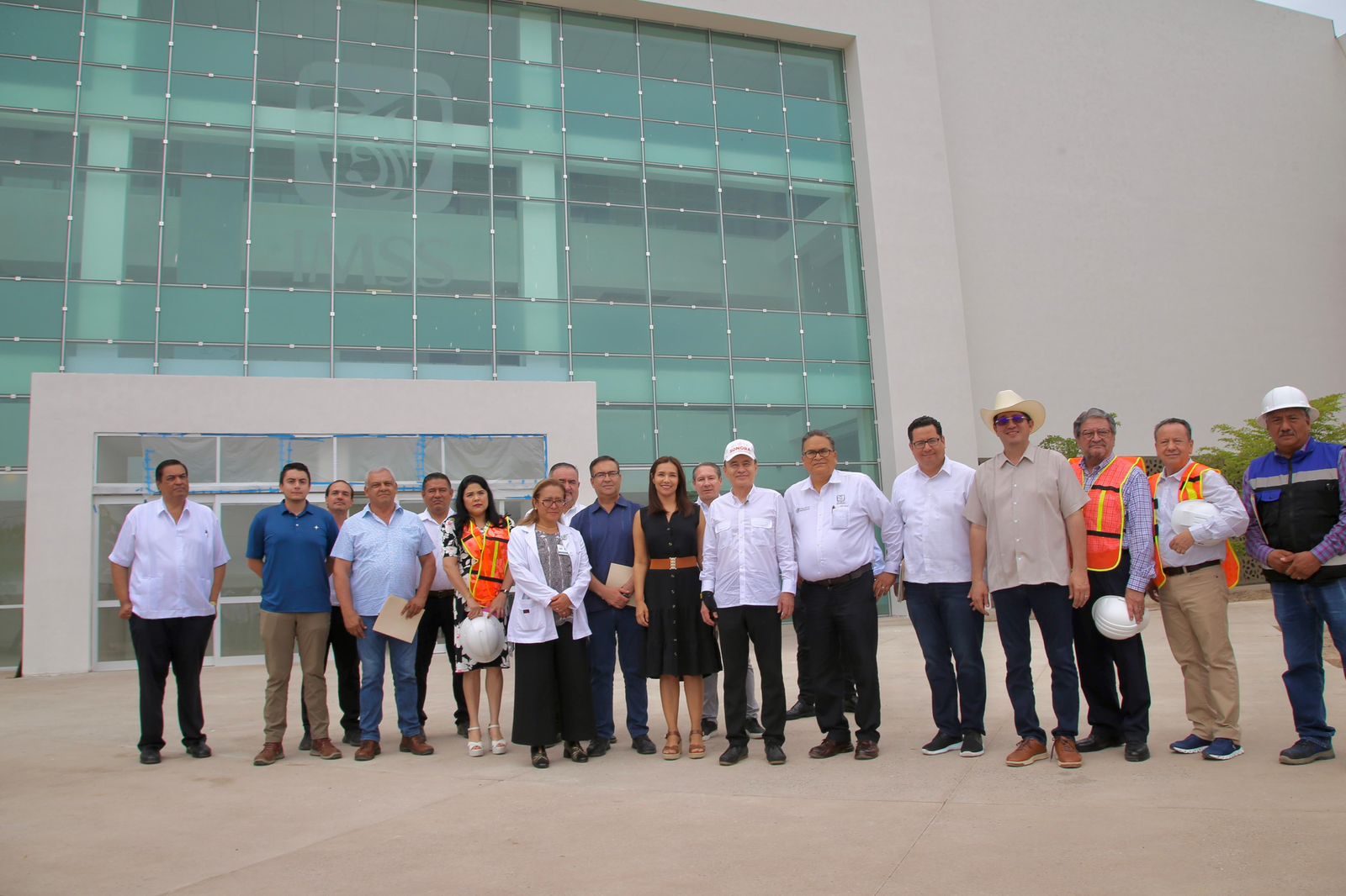 Gobernador Durazo cumple a sonorenses con seis nuevos hospitales de primer nivel