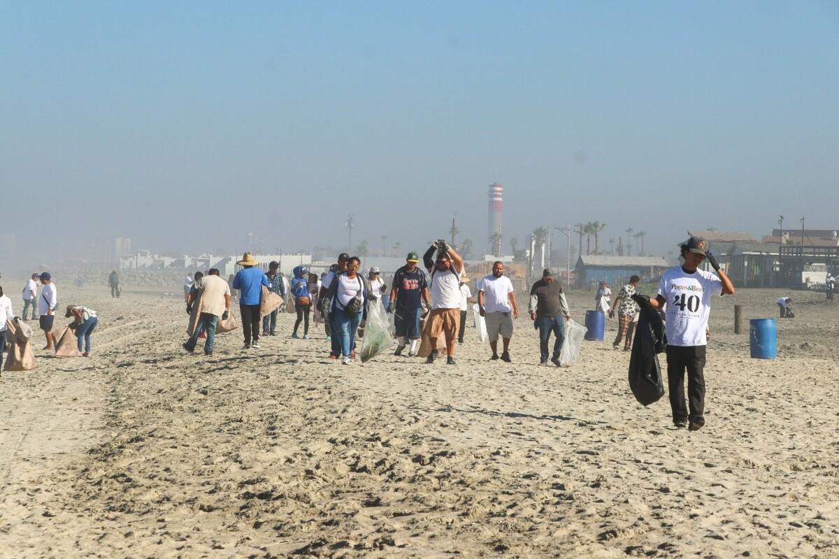 CONTINÚA BAJA CALIFORNIA CON ESTRATEGIA DE LIMPIEZA Y CONSERVACIÓN DE PLAYAS