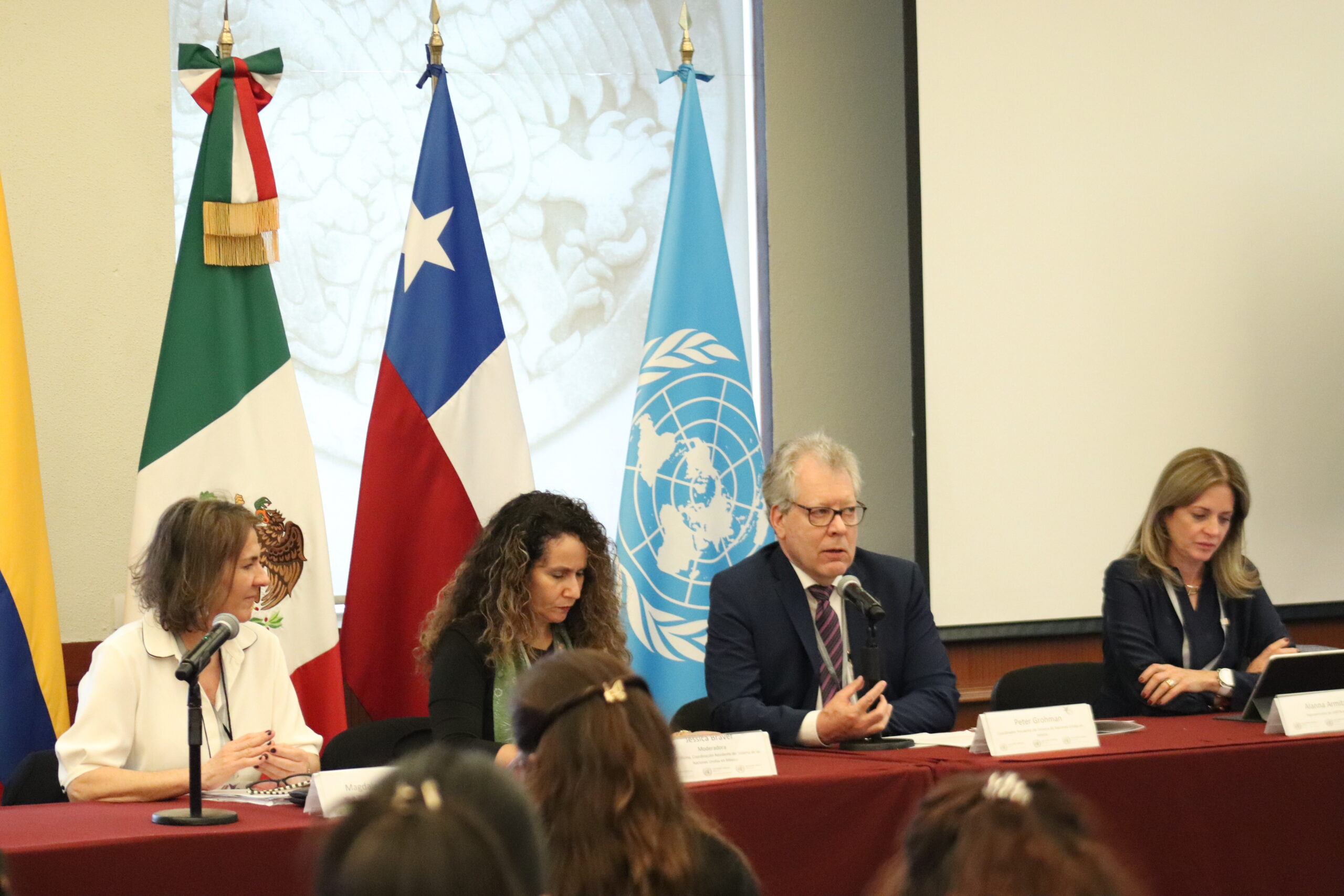 Los cuidados en el centro del desarrollo sostenible: aprendizajes y alianzas desde América Latina y el Caribe