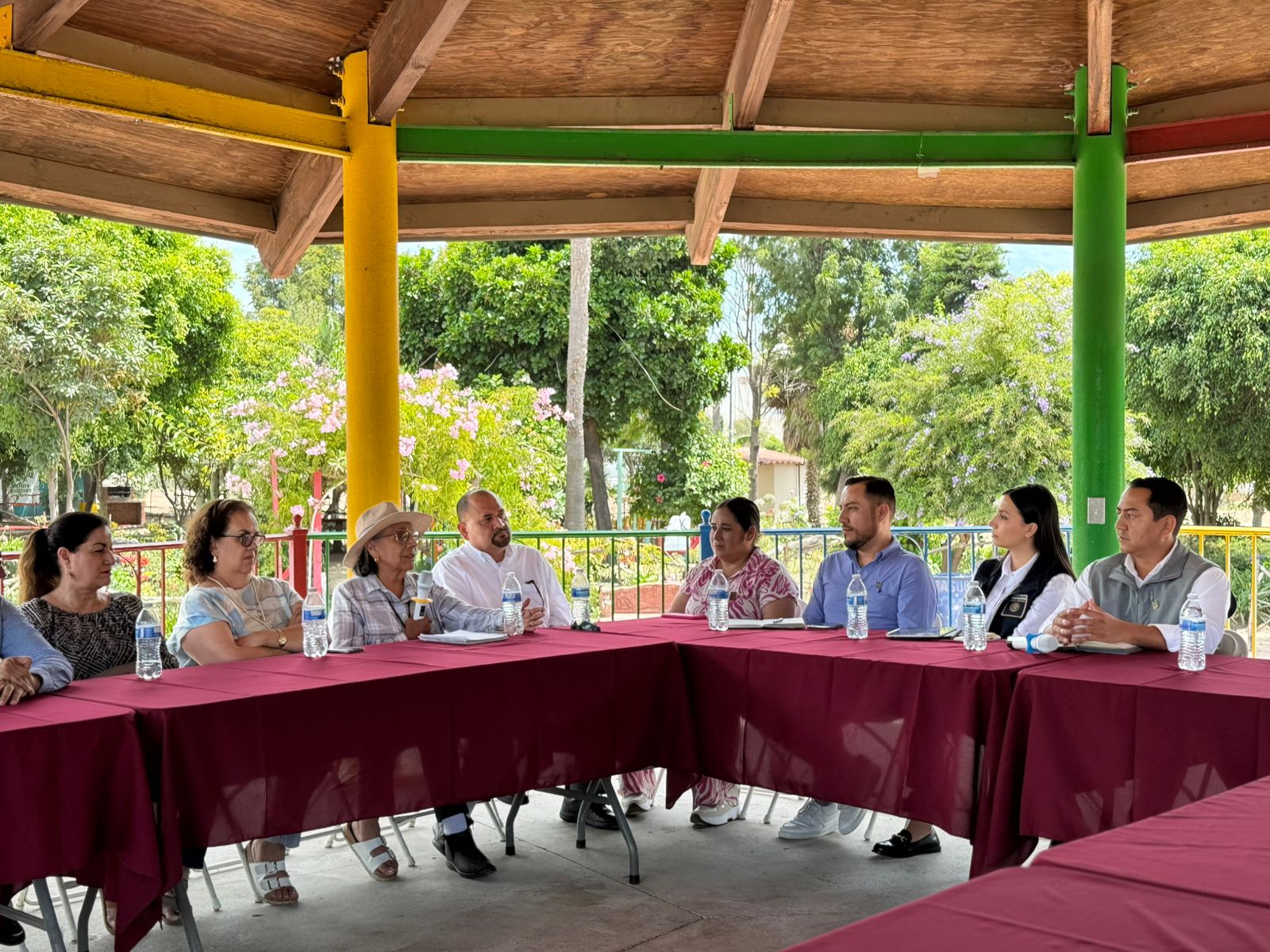 Ayuntamiento de Playas de Rosarito encabeza Mesa de Seguridad en Parque Conchita Cantú junto a vecinos de la colonia Reforma
