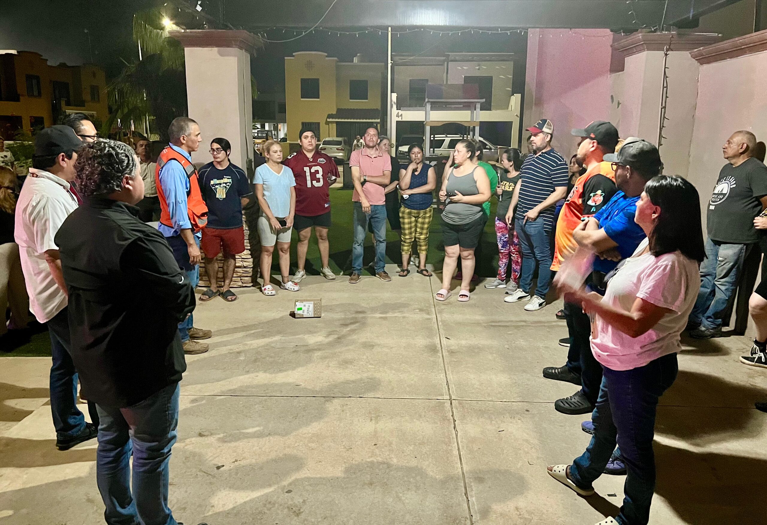 Trabaja Gobierno Municipal junto a vecinos de San Lorenzo para cuantificar daños en viviendas