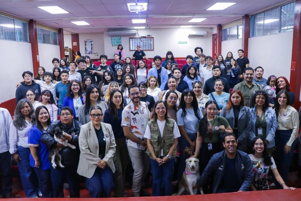 MÓNICA VEGA TOMA PROTESTA A RED DE PERSONAS EMBAJADORAS POR EL BIENESTAR ANIMAL