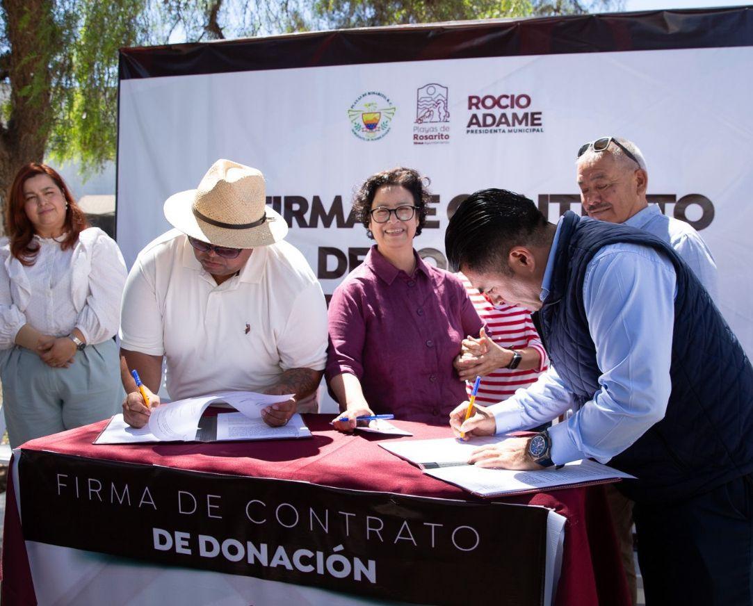 PRESIDENTA ROCÍO ADAME FORMALIZA DONACIÓN DEL PREDIO DE LA “CASITA DE PAJA”