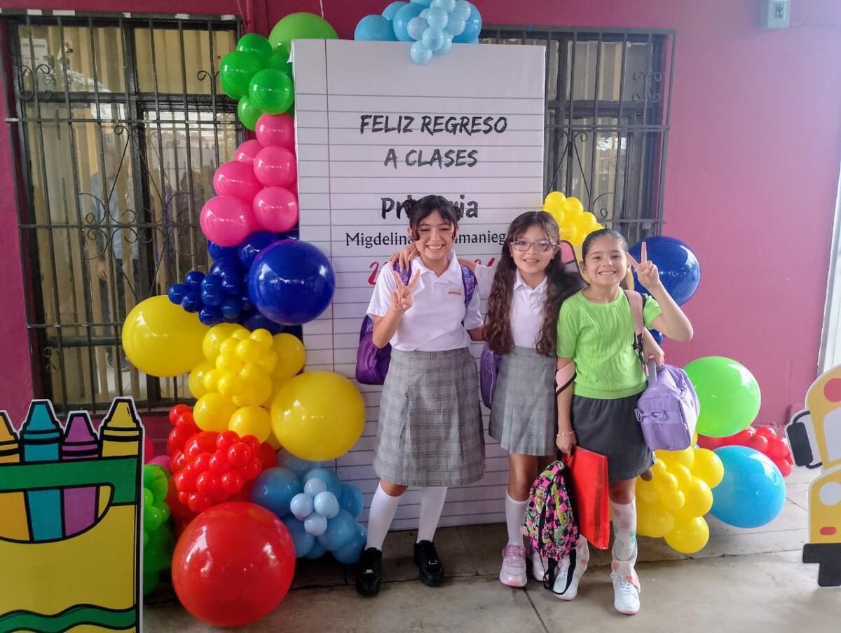¡FELIZ REGRESO A CLASES A LA NIÑEZ!