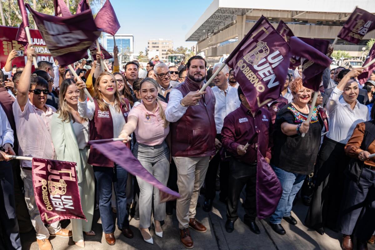 Da Ismael Burgueño banderazo de arranque al programa integral de limpieza de vialidades