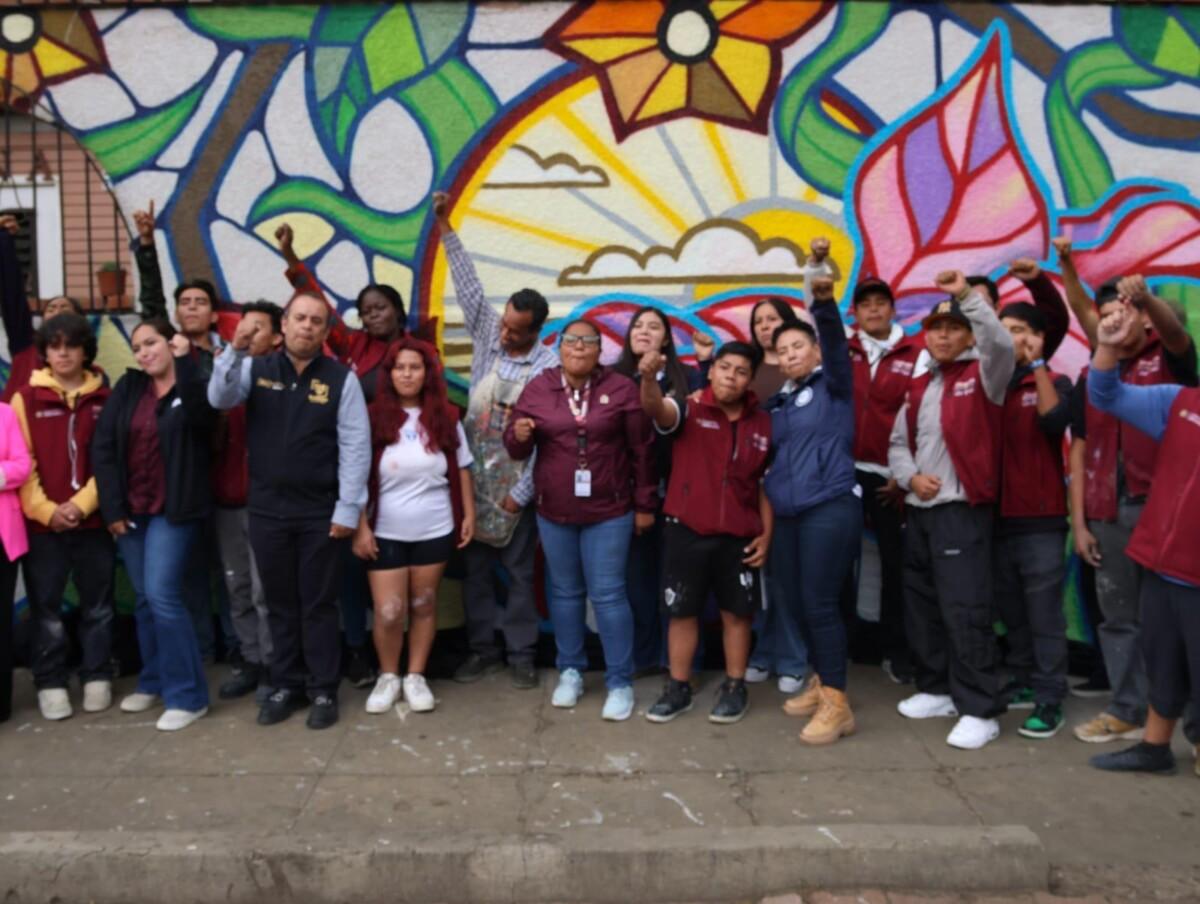 Devela XXV Ayuntamiento de Tijuana pintura como parte de la Jornada Nacional de Tequios y Murales