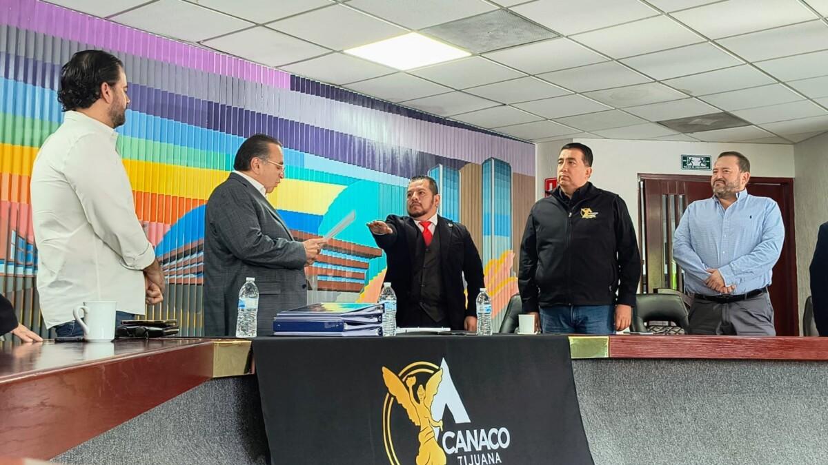 CANACO TIJUANA FORTALECE SU MESA DIRECTIVA: OLIVALDO PAZ