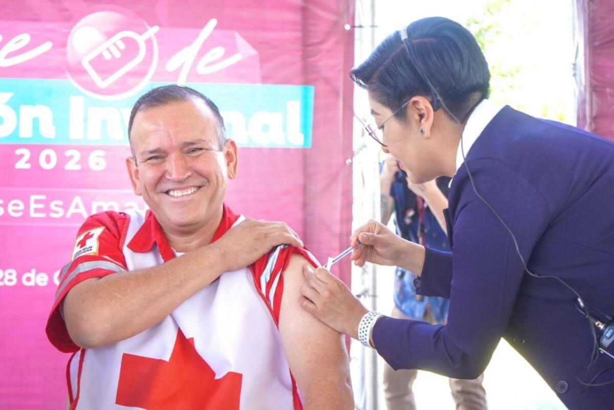 ARRANCA LA CAMPAÑA DE VACUNACIÓN INVERNAL EN BAJA CALIFORNIA CON ACCIONES EN COMUNIDAD