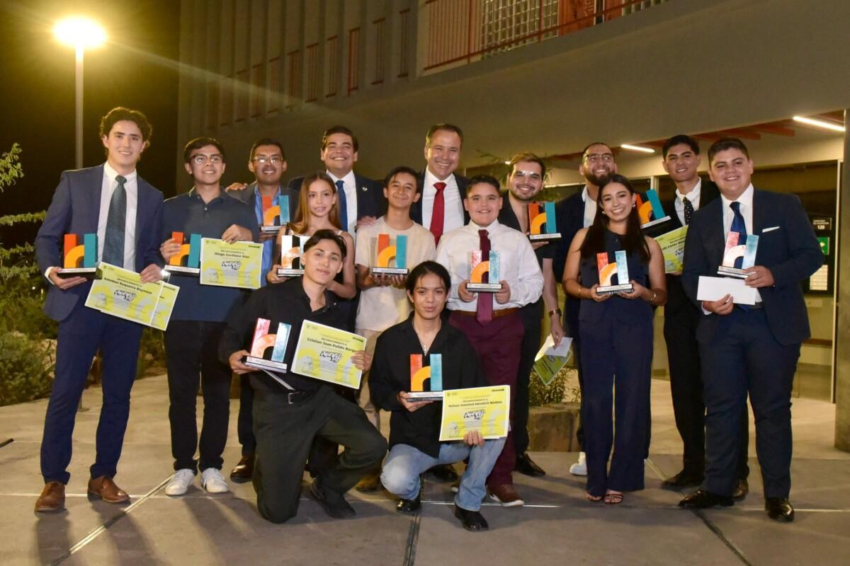 Destacan el talento de jóvenes en Premio Municipal de la Juventud 2025