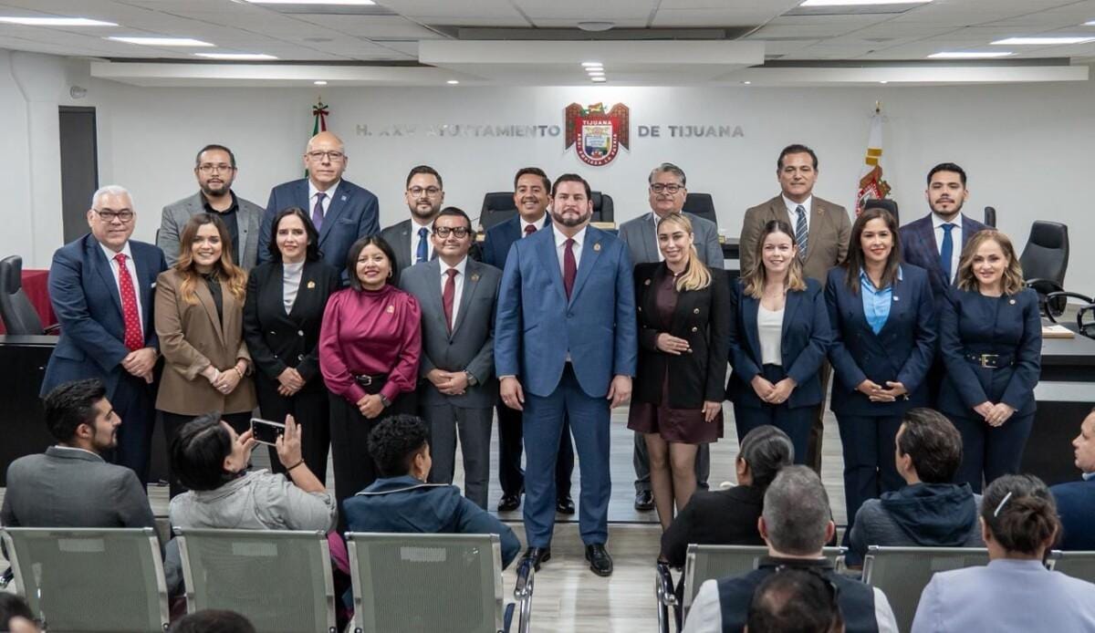 Presenta Ismael Burgueño su primer Informe de Gobierno ante regidoras y regidores del XXV Ayuntamiento de Tijuana