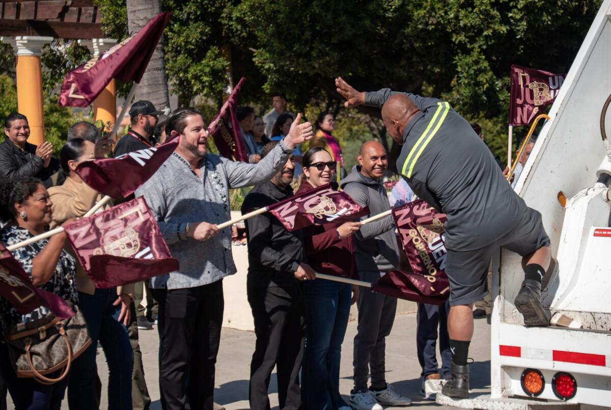 Pone en marcha Ismael Burgueño Ruiz 19 nuevas rutas de recolección de basura en el fraccionamiento Colinas de California