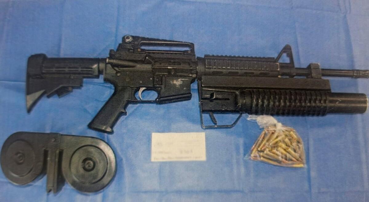 INVESTIGAN PROPIETARIO DEL RANCHO INCAUTADO LOCALIZARON ARMAS, DROGA Y CARGADORES CON TIROS