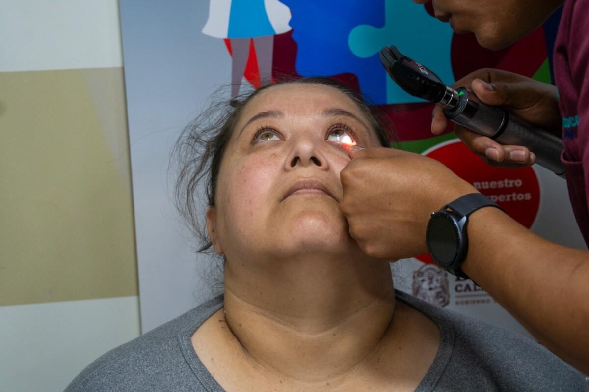 SE INVITA A ADULTOS MAYORES A APROVECHAR CIRUGÍAS DE CATARATAS GRATUITAS EN EL ESTADO
