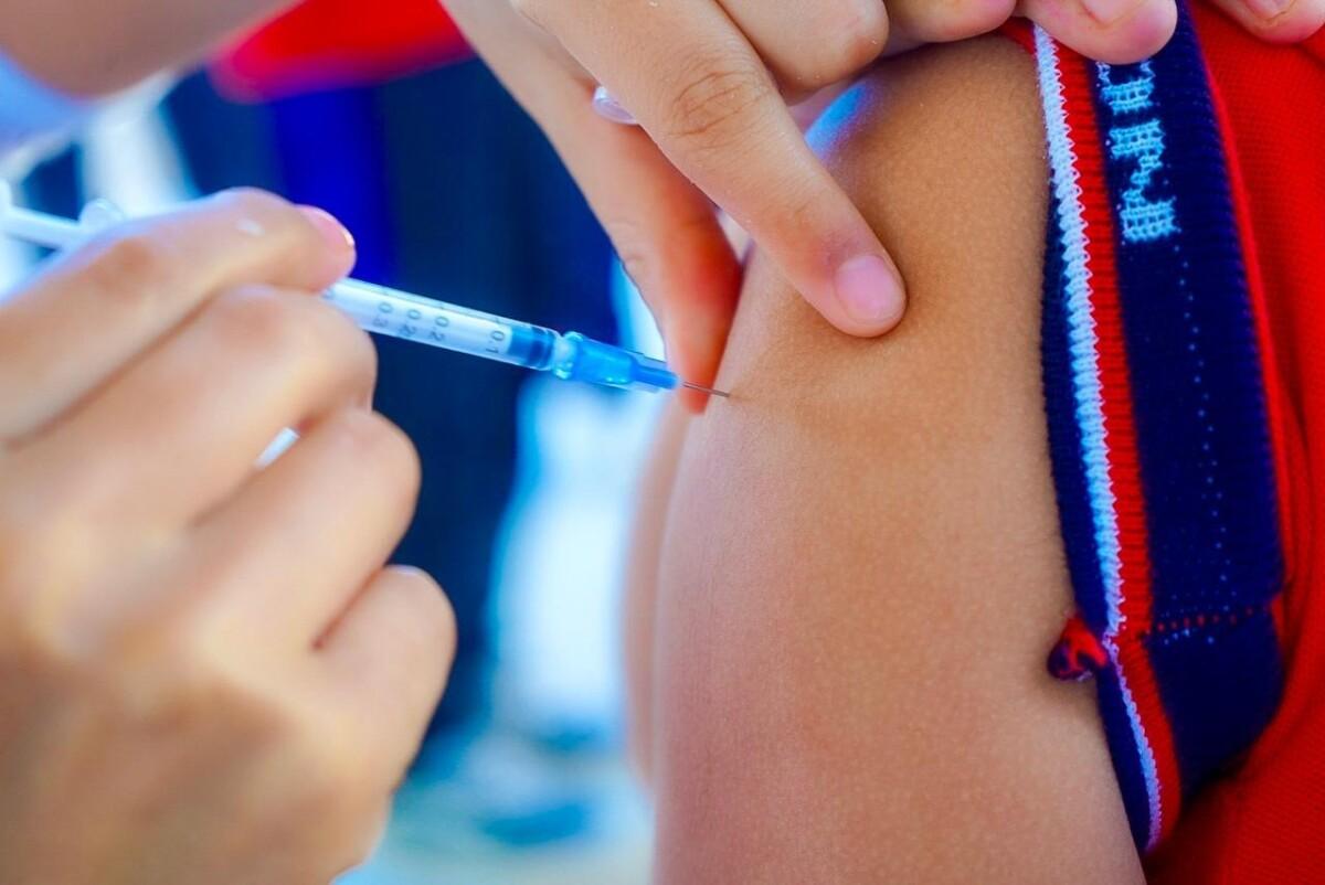 CONTINÚA LA APLICACIÓN DE LA VACUNA CONTRA INFLUENZA, COVID-19 Y NEUMOCOCO EN TODO EL ESTADO