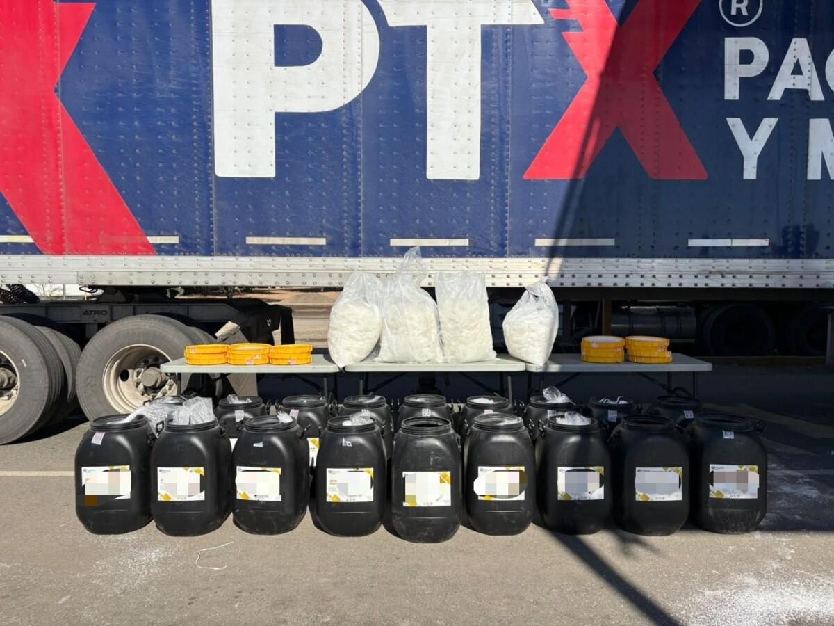 Logra Gabinete de Seguridad duro golpe a delincuencia con aseguramiento de 300 kilos de metanfetamina en SLRC
