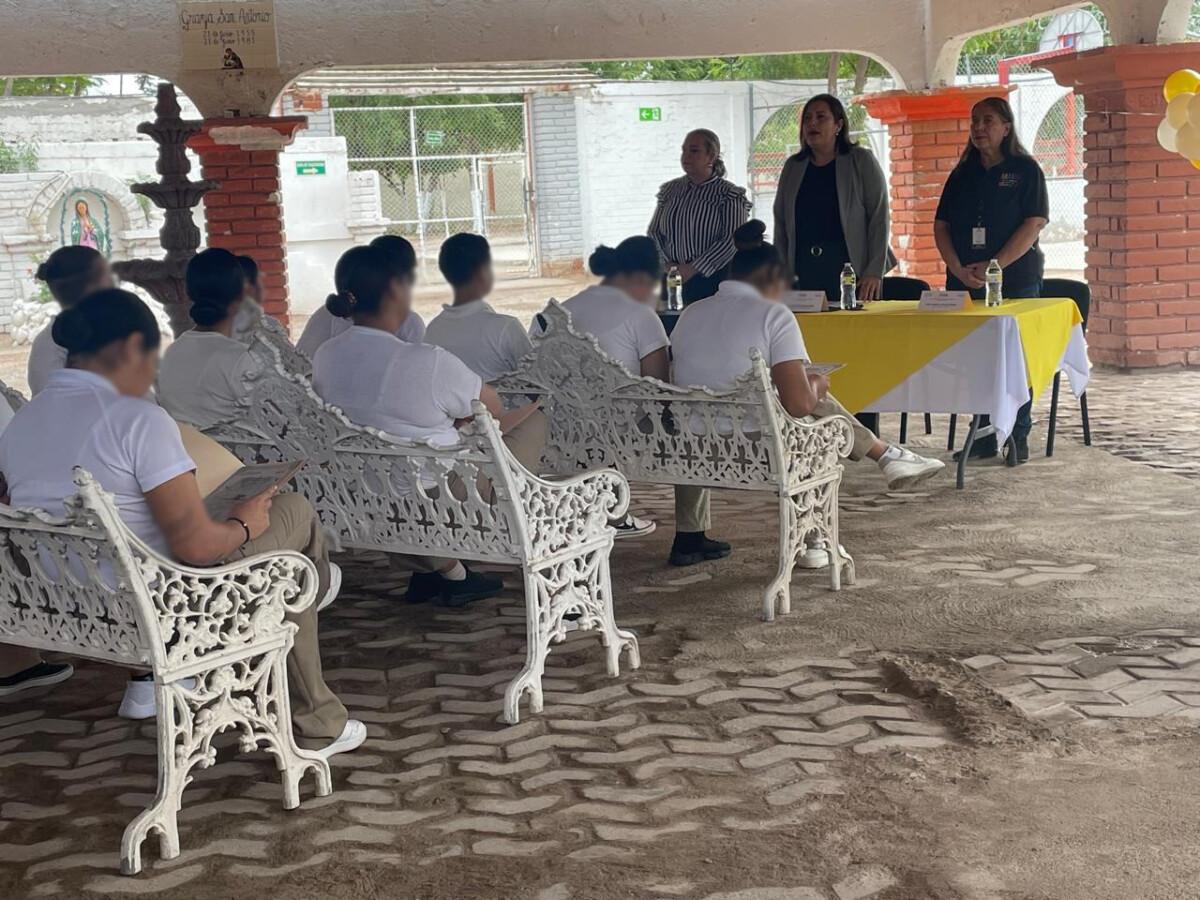 Finalizan jóvenes ITAMA cursos de capacitación para el trabajo impartidos por Icatson