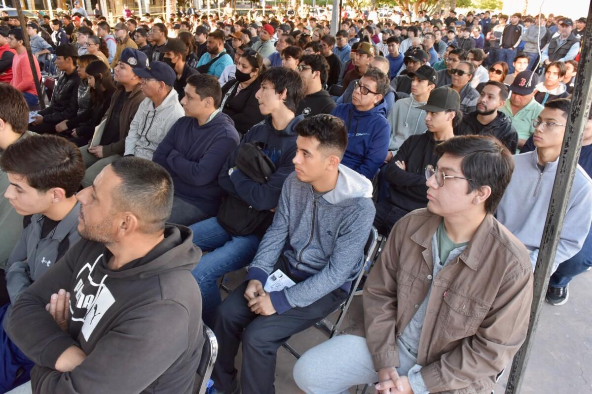 Realizan sorteo de cartilla militar para jóvenes de la clase 2007 y remisos en Hermosillo