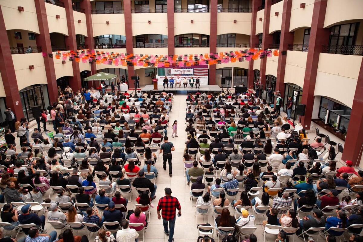 Rocío Adame encabeza la entrega de más de 1200 actas de doble nacionalidad de la campaña “Soy México 2025” en Playas de Rosarito