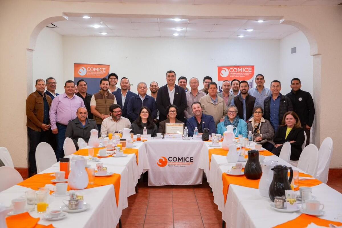 Rocío Adame fortalece colaboración con el sector de la construcción e impulsa la integración metropolitana de Rosarito