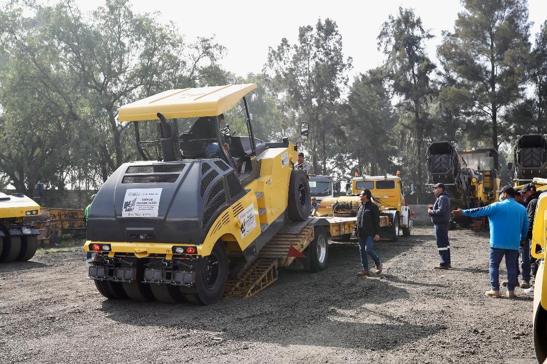 ENTREGA SICT TRENES DE REPAVIMENTACIÓN EN EDOMEX
