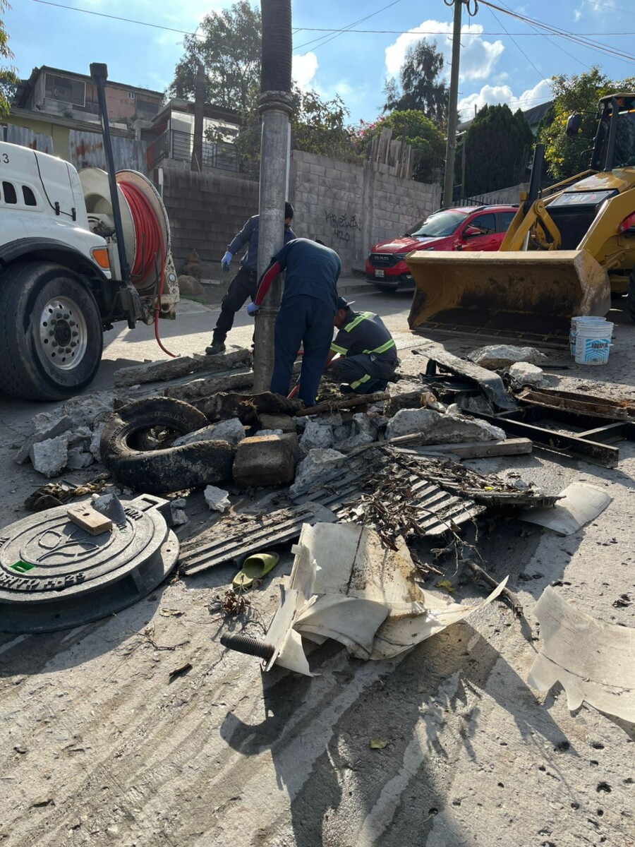 EXHORTA CEPST A NO TIRAR BASURA EN RED SANITARIA