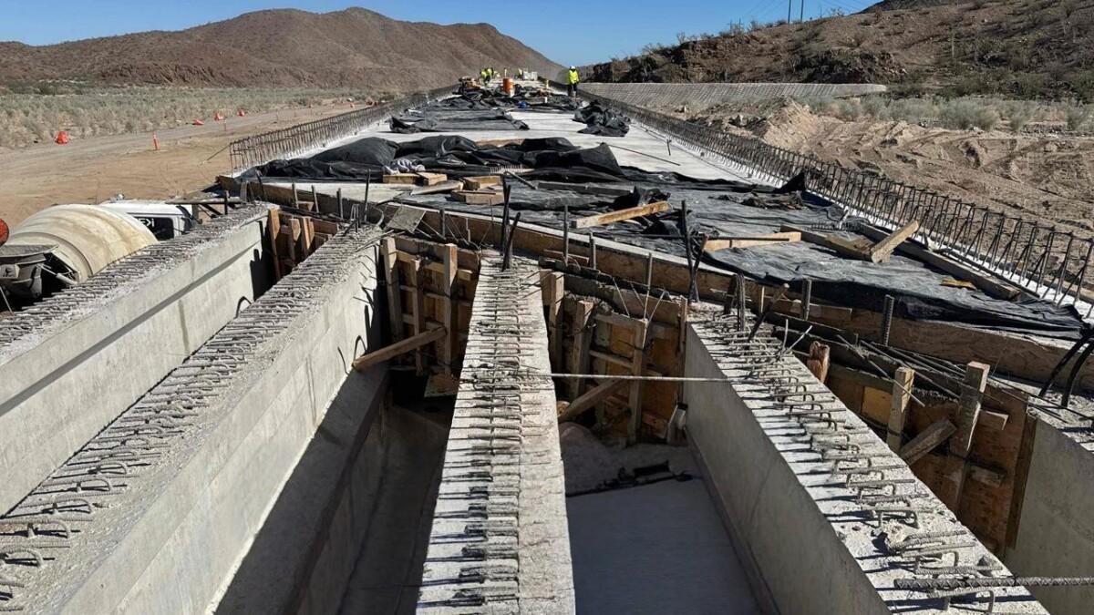 AVANZA LA CONSTRUCCIÓN DEL PUENTE AGUA AMARGA EN BAHÍA DE LOS ÁNGELES
