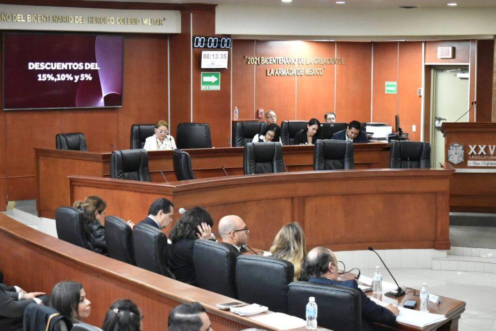 ATIENDE LEGISLADORA TERE RUIZ, COMPARECENCIAS TRAS HABER ATENDIDO GLOSAS DE LOS GOBIERNOS