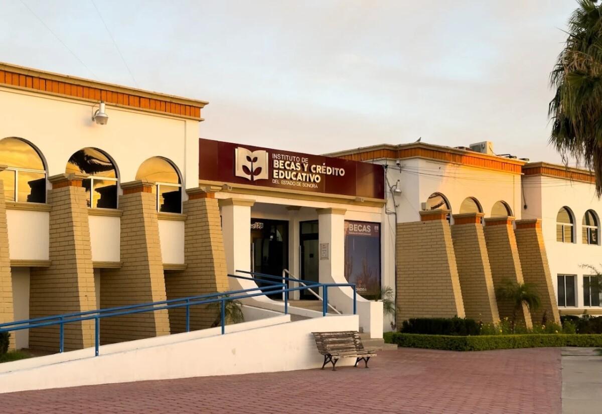 Instituto de Becas promueve el programa de regularización “Oportunidad… Es Arrancar de Cero”