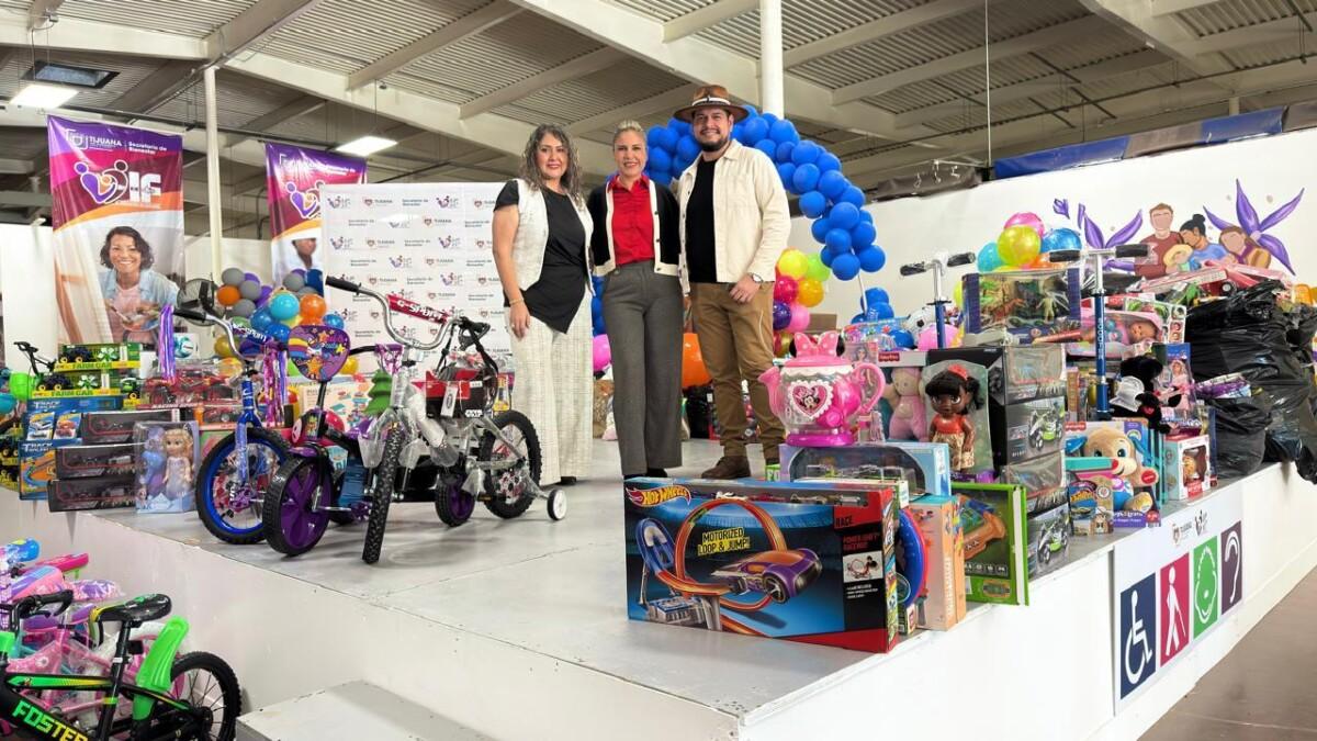 Recibe Gobierno Municipal donativo de juguetes para DIF Tijuana reunidos a través del ‘Ence Radio 2025’